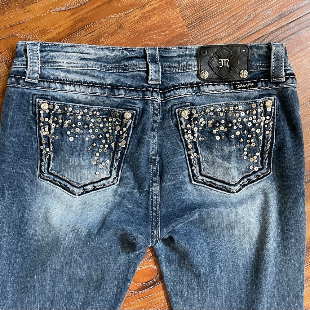 Miss Me Easy Boot Jeans JE5457EL